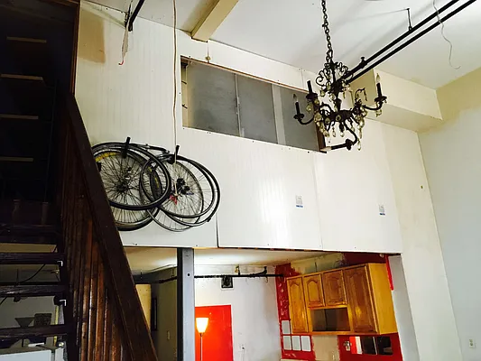 Rented by Nooklyn NYC LLC | media 9