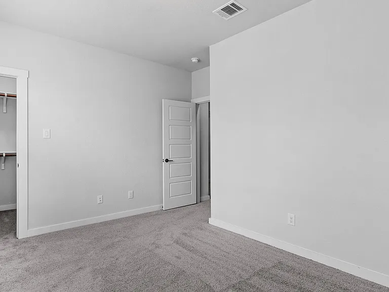 5843 Whitby Rd #17 — Photo 13
