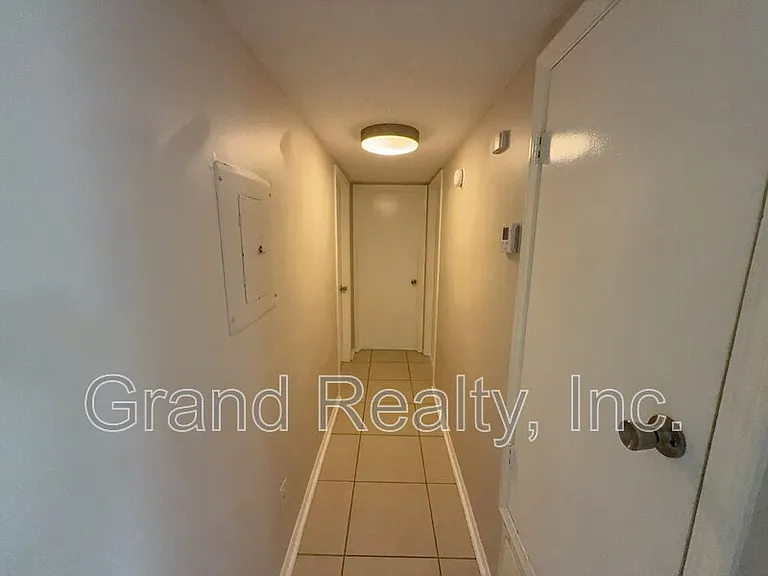 2300 W Michigan Ave #44 — Photo 9