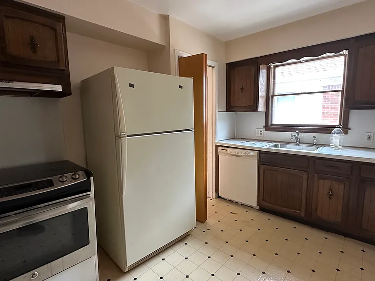 8243 Virgil St — Photo 24