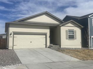 313 Evans Ave, Keenesburg, CO 80643