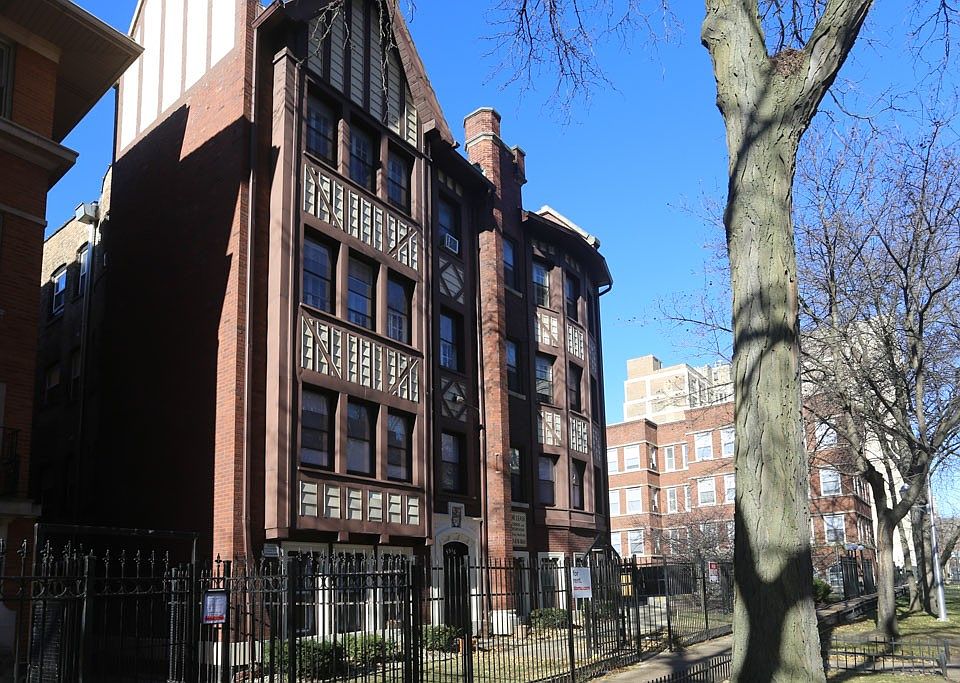 1st image of 5516 N Kenmore Ave APT 401