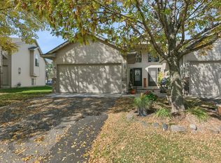 9217 Orchard Ln, Monticello, MN 55362