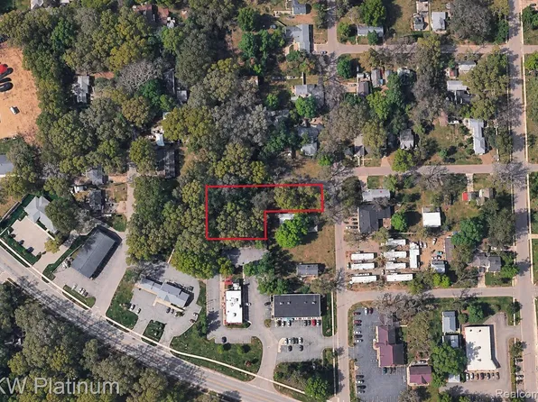 245 & 249 N Sherman St, Allegan, MI 49010