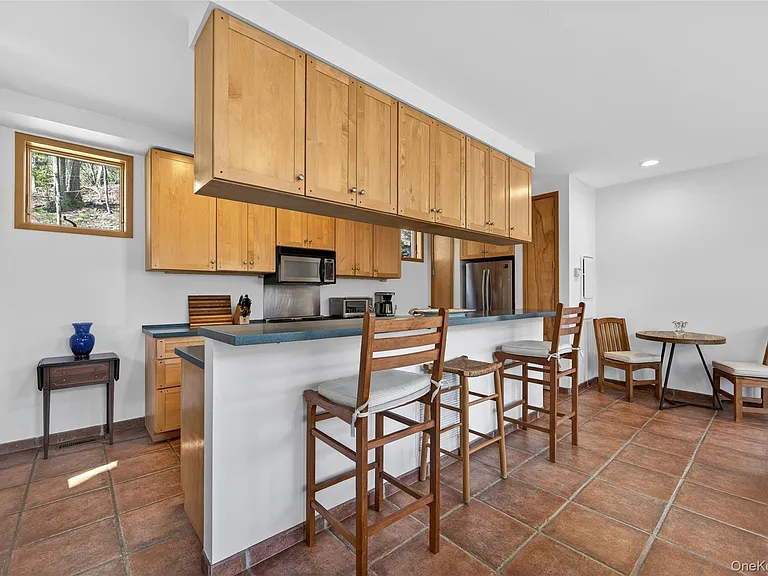 428 Harbor Rd #C — Photo 14