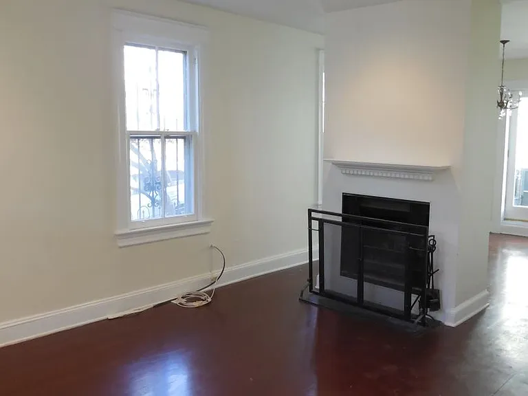 3035 Cambridge Pl NW — Photo 9