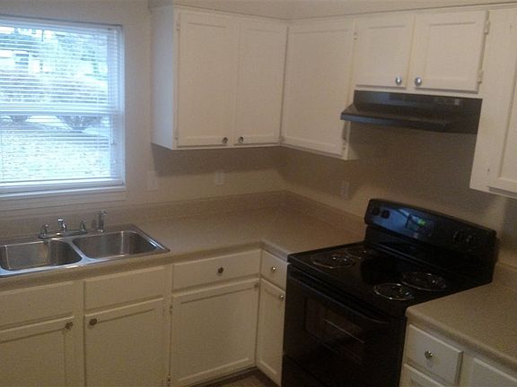3rd image of 1102 Joseph Johnston Ct