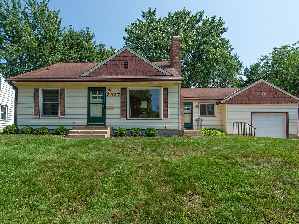 OPEN SAT 8/11 10-1 & SUN 1-4