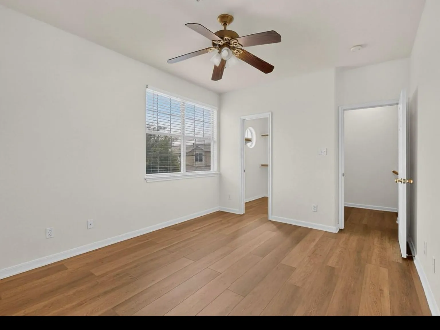 2 bed, 2.5 bath, 1440 sqft, $1,995 — Photo 4