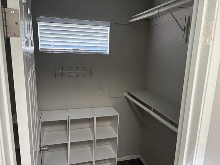 23827 Falconer Dr — Photo 11