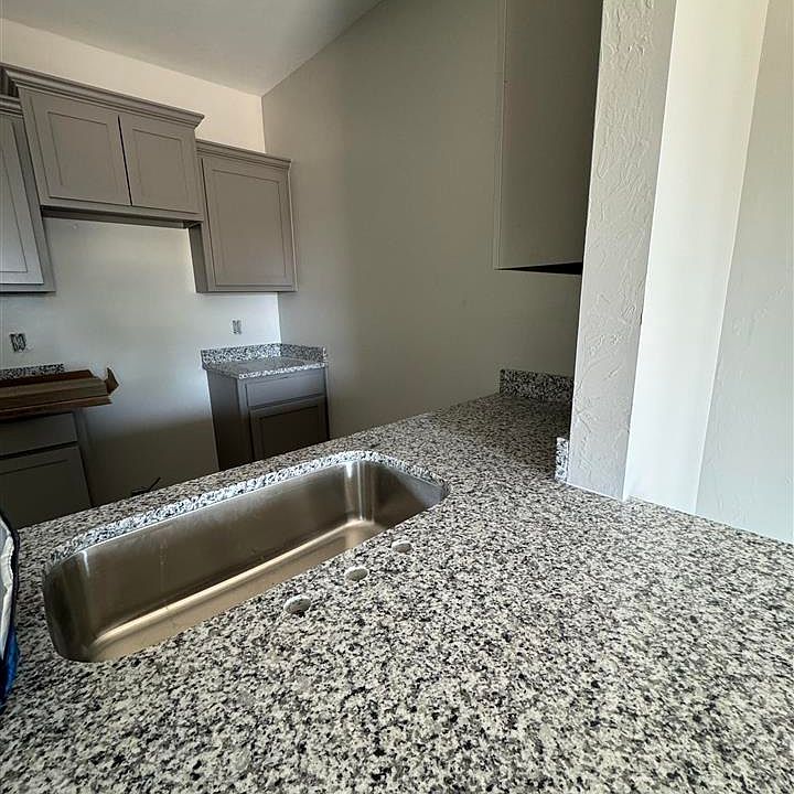 2nd image of 1305 SW Georgia Ave
