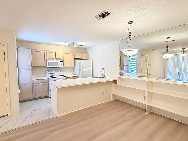 10555 Turtlewood Ct #2209 — Photo 2