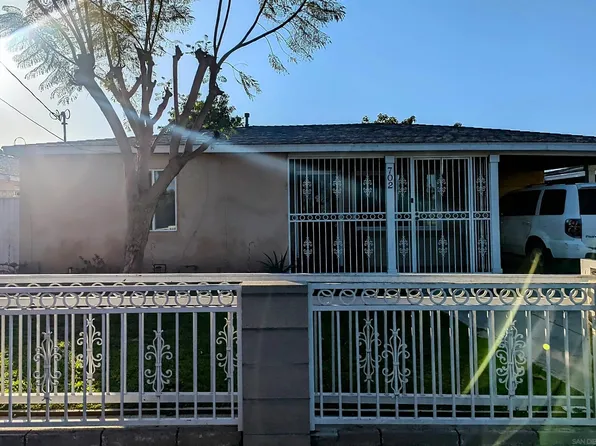 702 N Jackson St, Santa Ana, CA 92703