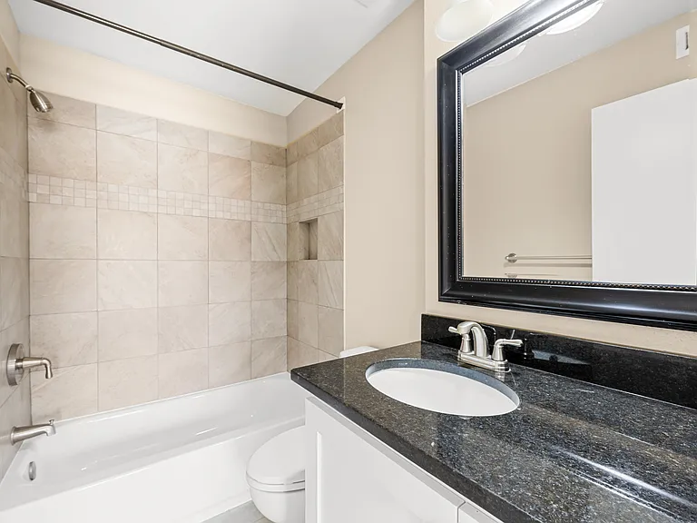 Kempwood Place Townhomes — Photo 19