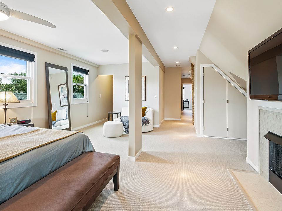 1st image of 5147 N Claremont Ave #2