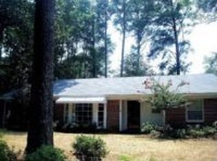125 Gaylane Dr, Columbus, MS 39702