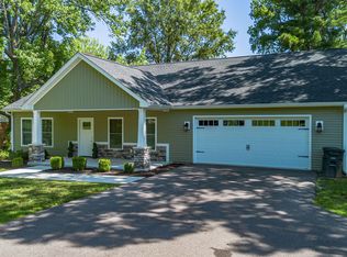 1725 N Friendship Rd, Paducah, KY 42001