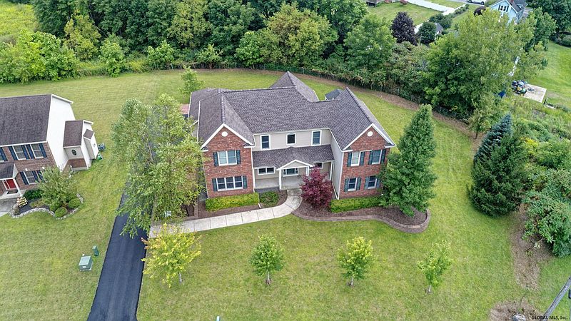2nd image of 1 SPRING FARM Lane