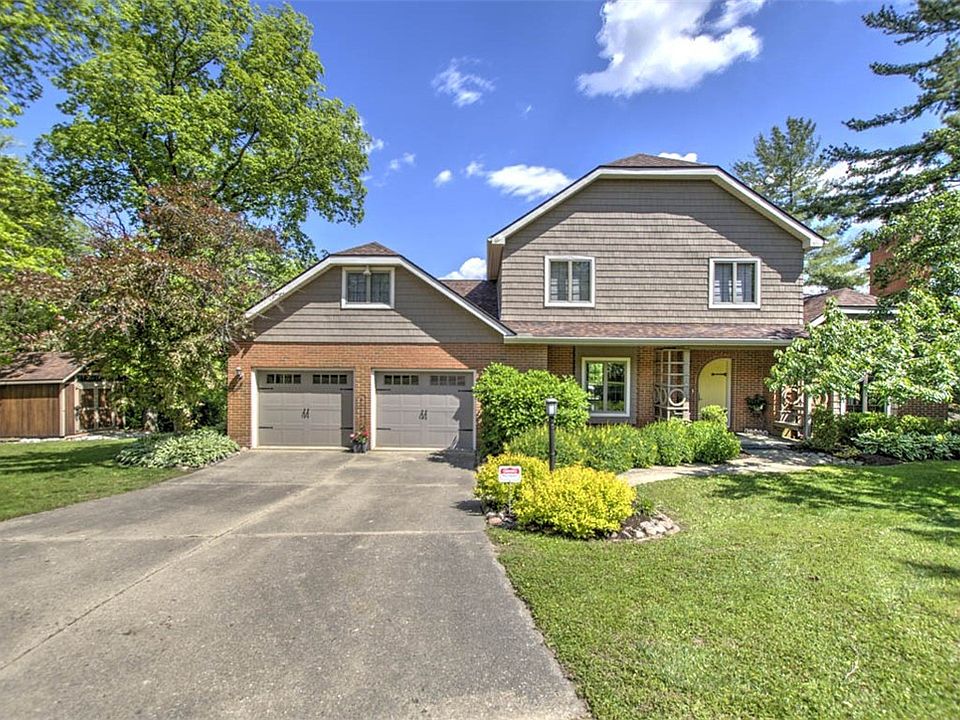 1st image of 3028 Blackstone Dr