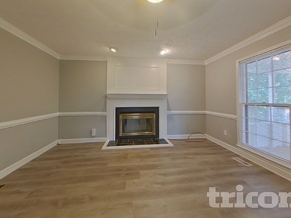 3rd image of 4809 Glenwhite Dr