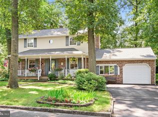 25 19th St, Burlington, NJ 08016