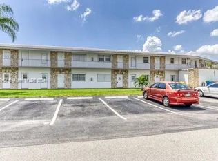 2850 W Golf Blvd APT 112, Pompano Beach, FL 33064