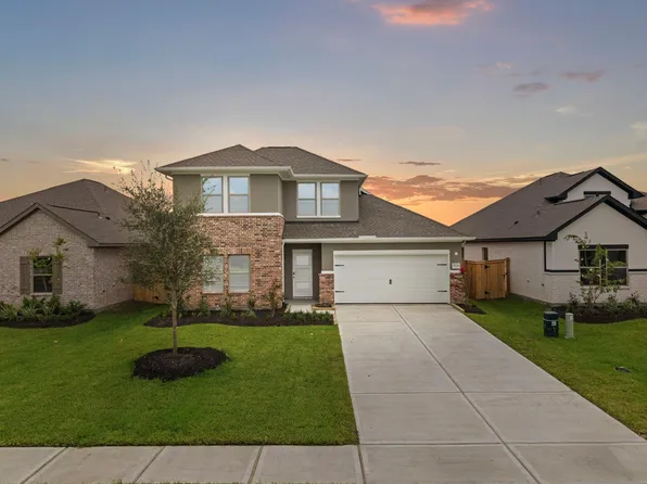 1934 Stargazer Ln, Angleton, TX 77515