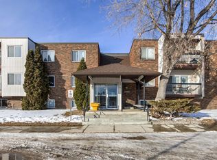 11420 40th Ave NW #304, Edmonton, AB