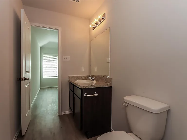 3281 Chunk Dr — Photo 10