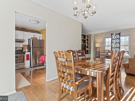 3rd image of 17338 Blossom View Dr
