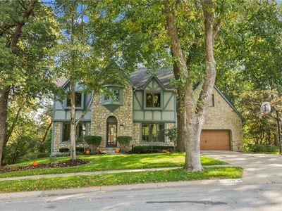 5717 Greenwood St, Shawnee, KS, 66216