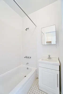 Rented by Best Apartments North Inc | media 6