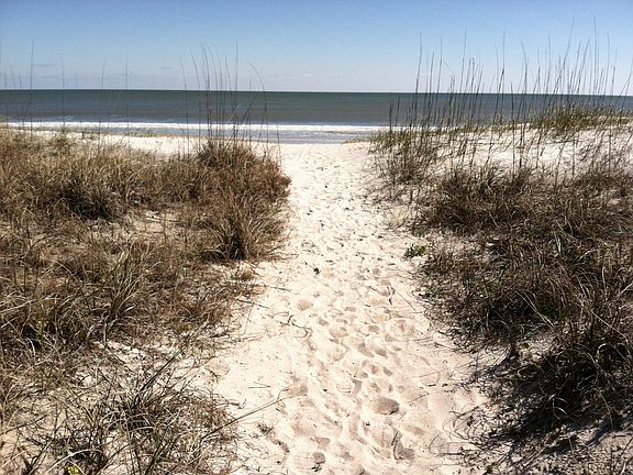5th image of 5039 Summer Beach Blvd