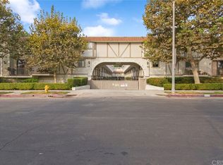 10229 Variel Ave UNIT 4, Chatsworth, CA 91311