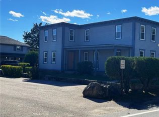 44 Phillips St #1L, North Kingstown, RI 02852