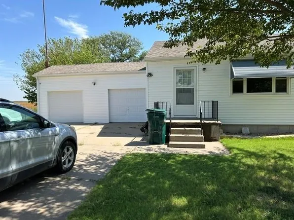 602 Pine St, Burdett, KS 67523