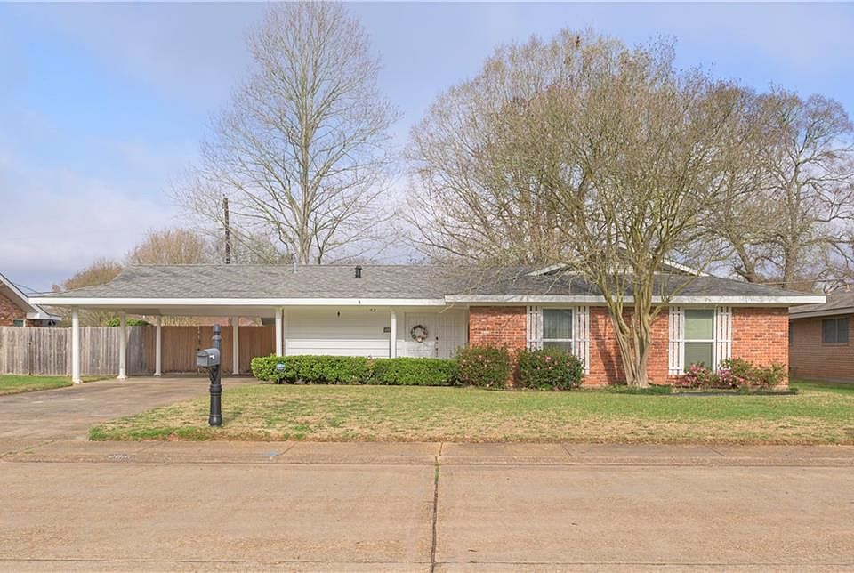 1st image of 4916 Bluebird Ln