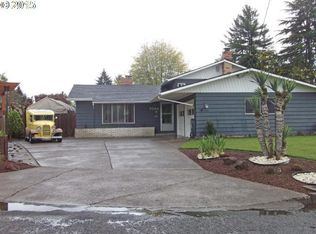 7034 SE Cavalier St, Milwaukie, OR 97267