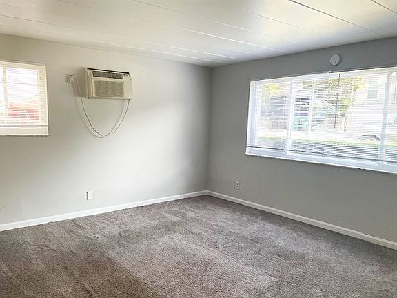 3rd image of 331 Shiloh St APT 2