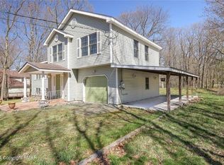 1728 Clover Rd, Long Pond, PA 18334