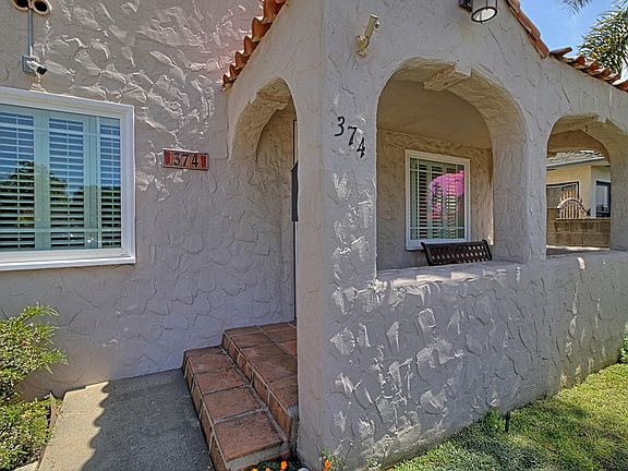 3rd image of 374 S Santa Cruz St
