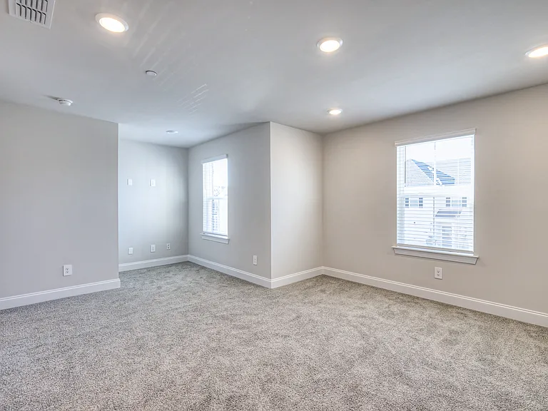 204 Douglas Bend Rd #1804 — Photo 9