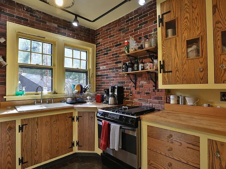 2120 Iuka Ave — Photo 29