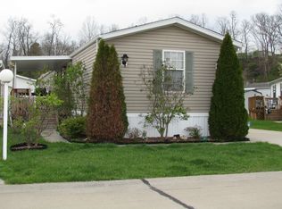 4933 Shoreline Rd, Harrison, OH 45030