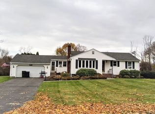 215 Clover Hill St, Marlborough, MA 01752