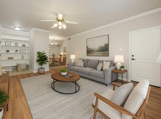 2255 Braeswood Park Dr APT 105, Houston, TX 77030