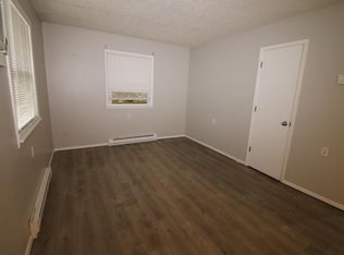 23053 Main St #12, Reeds Spring, MO 65737