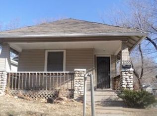 2555 Chelsea Ave, Kansas City, MO 64127