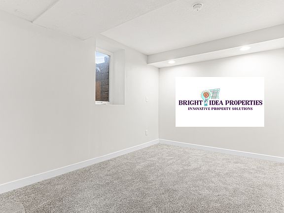 4th image of 2755 Woodbury Dr