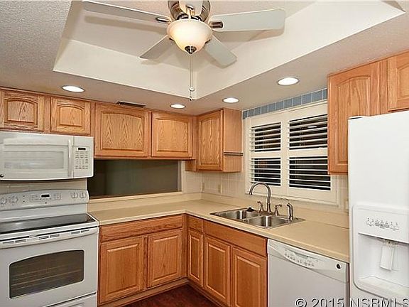 3rd image of 325 N Causeway APT B208